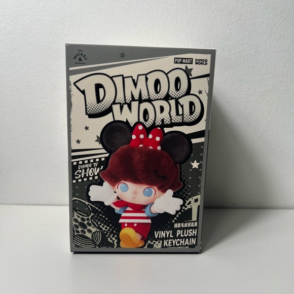 Dimoo World X Disney Vinyl Plush Pendant Keychain Blind Box - Picture 2 of 8